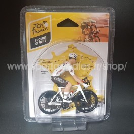 1/18 scale cyclist AG2R Citroen Jersey Tour de France 2023