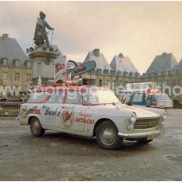 https://www.sportgoodies.fr/shop/3630-thickbox_default/peugeot-404-commerciale-beal-tronconneuse-tour-1966.jpg