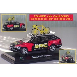 Skoda Superb Combi BMC Special Maillot Jaune 2011