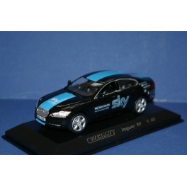 Jaguar XF Berline Team Sky 2012